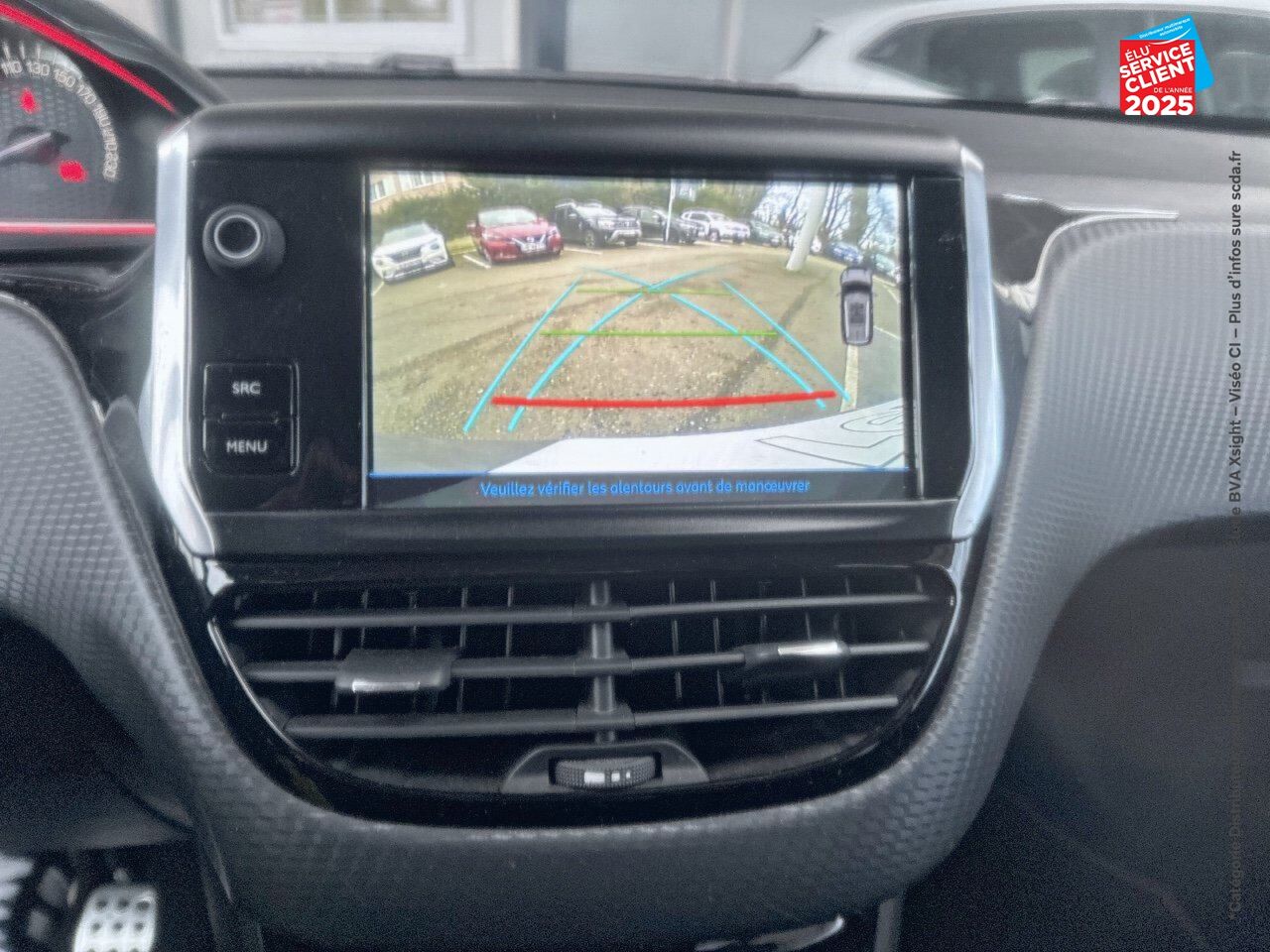 Véhicule d'occasion PEUGEOT 2008 1.2 PURETECH 110CH GT LINE SS chez Hyundai Epernay