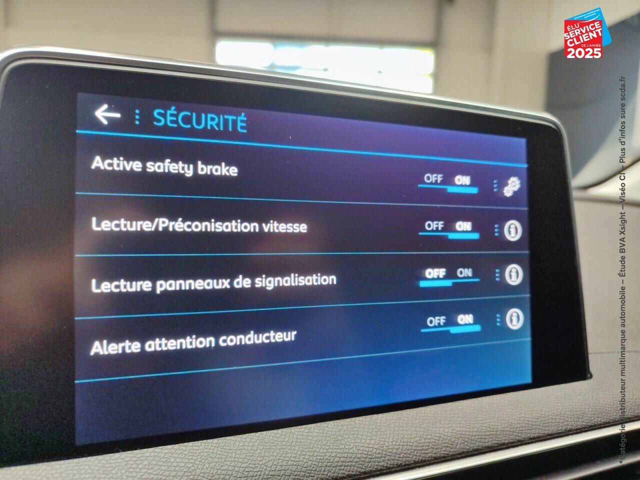 Véhicule d'occasion PEUGEOT 5008 1.2 PURETECH 130CH SS ACTIVE PACK chez Renault Colmar