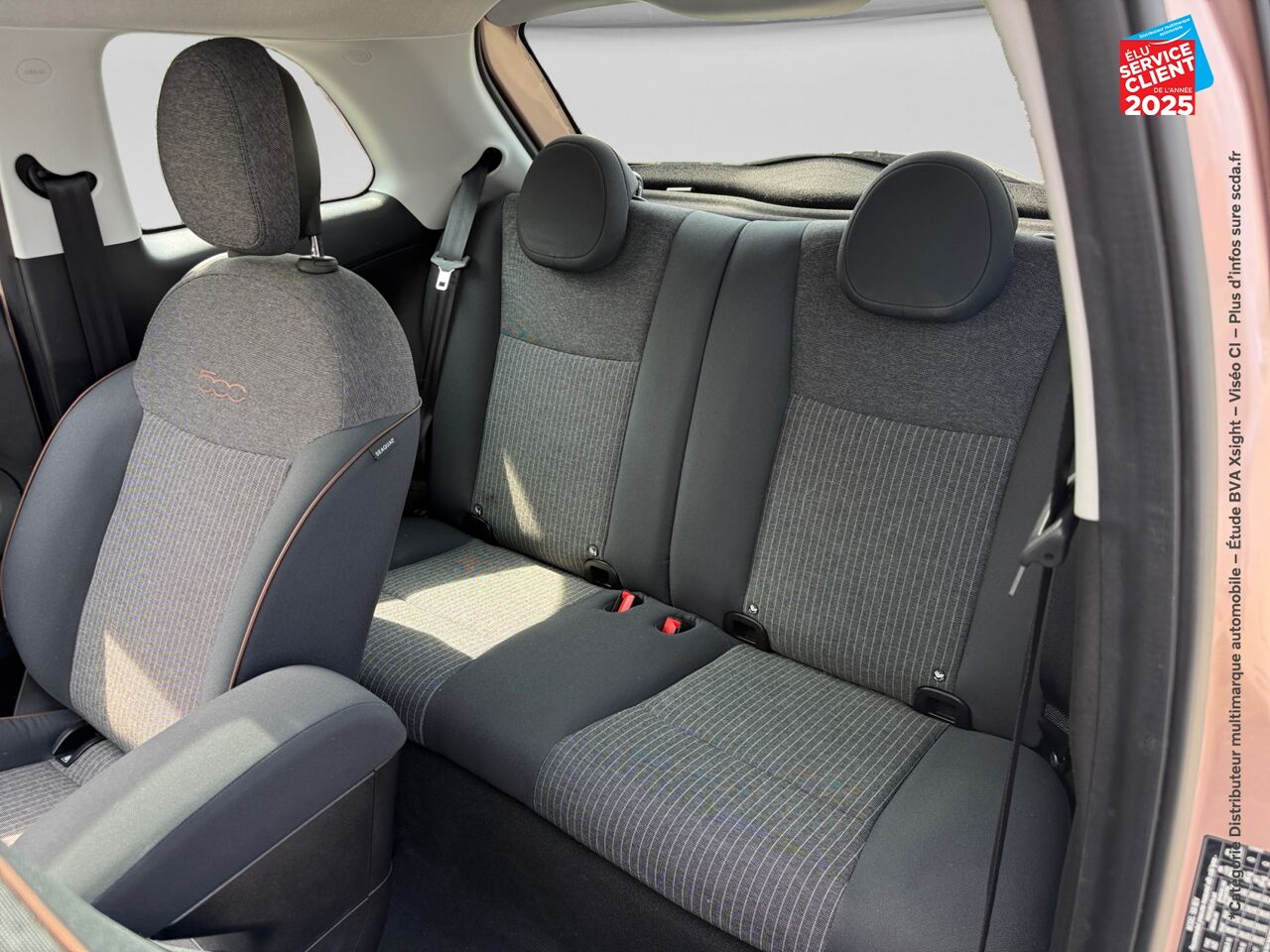 Véhicule d'occasion FIAT 500 E 118CH ICONE PLUS TPANO GPS CAMERA chez Renault Saint-Louis