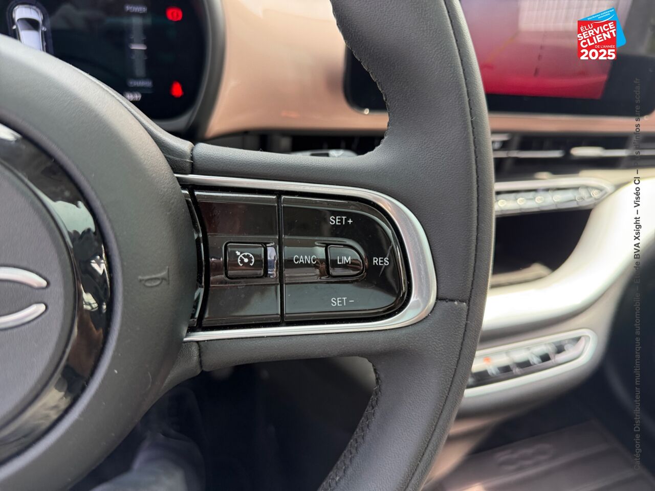 Véhicule d'occasion FIAT 500 E 118CH ICONE PLUS TPANO GPS CAMERA chez Renault Saint-Louis