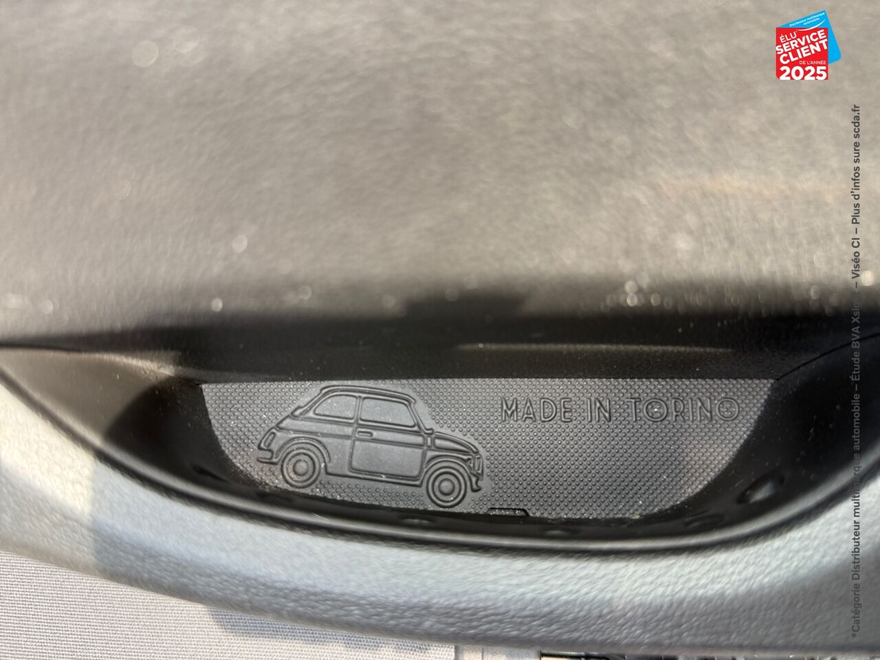 Véhicule d'occasion FIAT 500 E 118CH ICONE PLUS TPANO GPS CAMERA chez Renault Saint-Louis