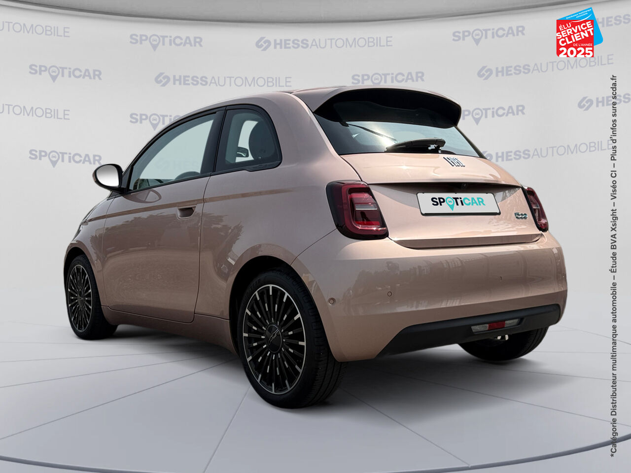 Véhicule d'occasion FIAT 500 E 118CH ICONE PLUS TPANO GPS CAMERA chez Renault Saint-Louis