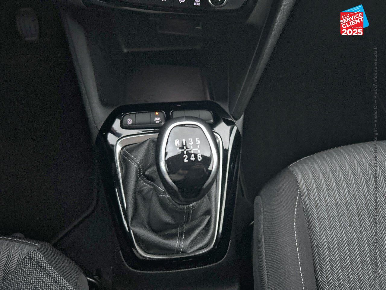 Véhicule d'occasion OPEL CORSA 1.2 TURBO 100CH EDITION chez Hyundai Epernay