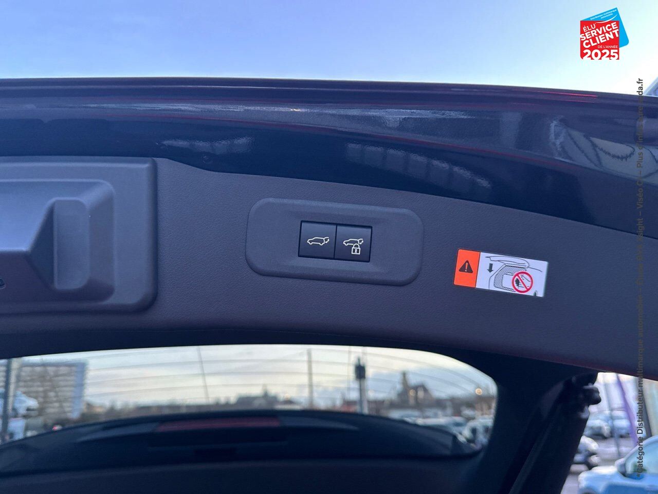 Véhicule d'occasion LEXUS NX 350H 2WD LUXE MY25 chez Dacia Montbéliard