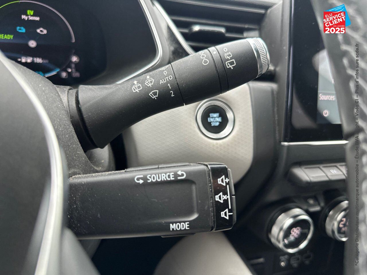Véhicule d'occasion RENAULT CAPTUR 1.6 E-TECH PLUG-IN 160CH INTENS chez Renault Colmar