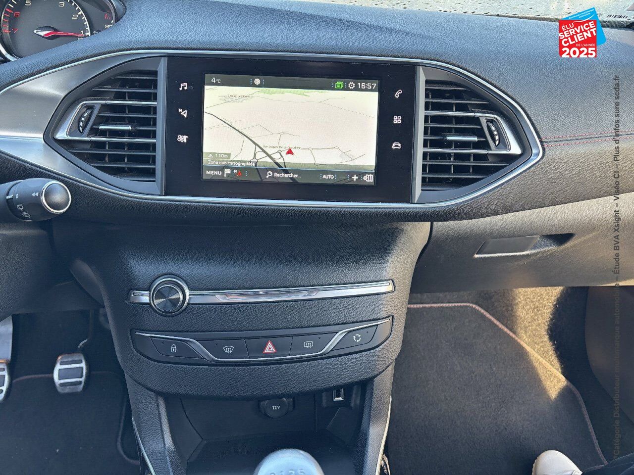 Véhicule d'occasion PEUGEOT 2008 1.2 PURETECH 100CH S/S STYLE GPS chez Peugeot Hirson