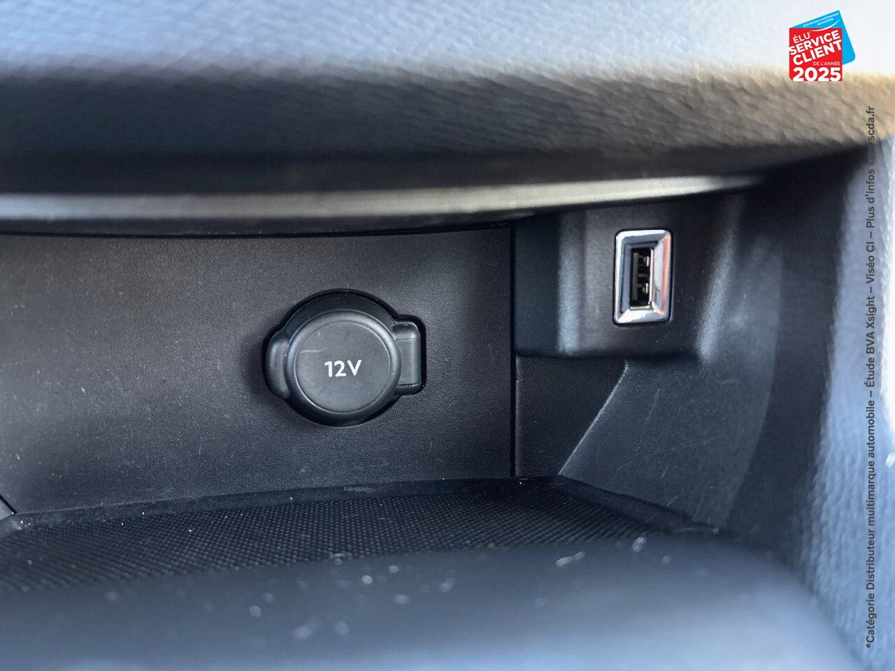 Véhicule d'occasion PEUGEOT 2008 1.2 PURETECH 100CH S/S STYLE GPS chez Peugeot Hirson