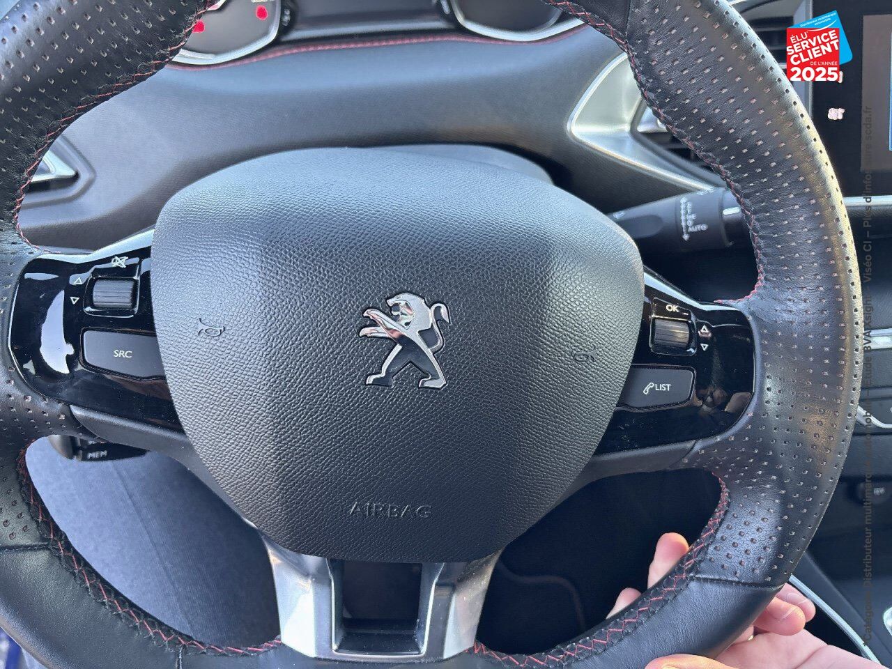 Véhicule d'occasion PEUGEOT 2008 1.2 PURETECH 100CH S/S STYLE GPS chez Peugeot Hirson