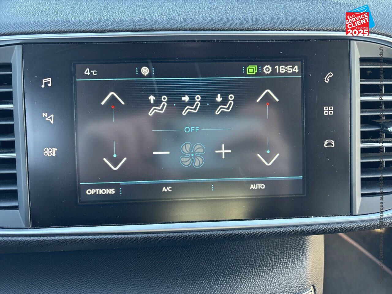 Véhicule d'occasion PEUGEOT 2008 1.2 PURETECH 100CH S/S STYLE GPS chez Peugeot Hirson