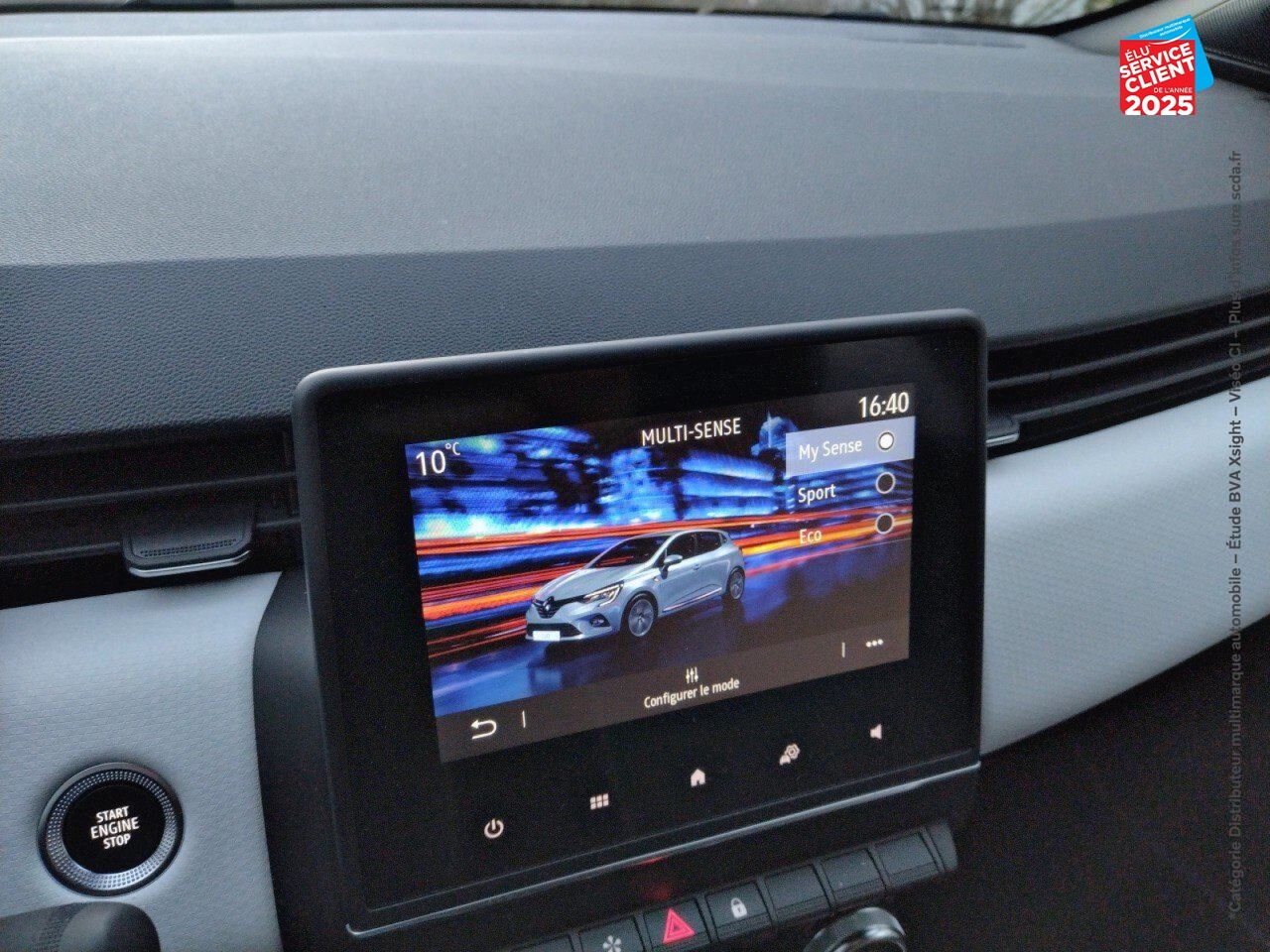 Véhicule d'occasion RENAULT CLIO 1.6 E-TECH HYBRIDE 145CH TECHNO chez Renault Colmar