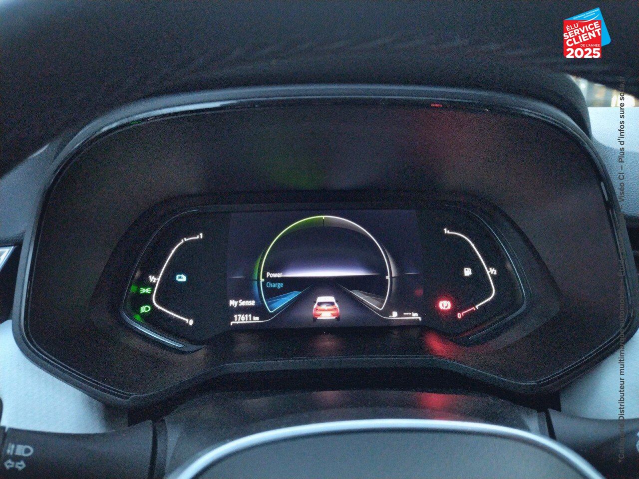 Véhicule d'occasion RENAULT CLIO 1.6 E-TECH HYBRIDE 145CH TECHNO chez Renault Colmar
