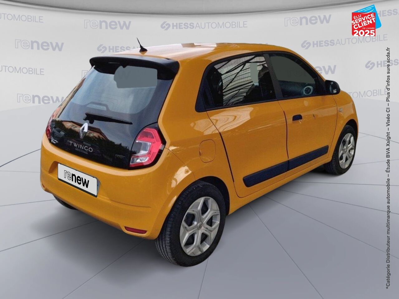 Véhicule d'occasion RENAULT TWINGO E-TECH ELECTRIC AUTHENTIC R80 ACHAT INTEGRAL chez Toyota Saint Dizier