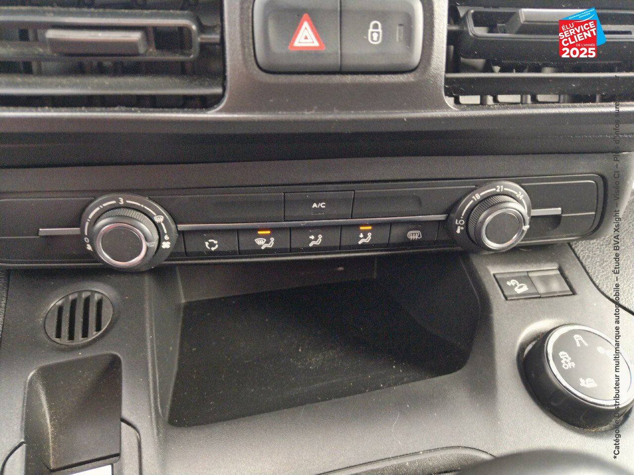 Véhicule d'occasion CITROEN BERLINGO VAN M 650KG BLUEHDI 100 SS CLUB BVM5 chez Renault Saint-Louis