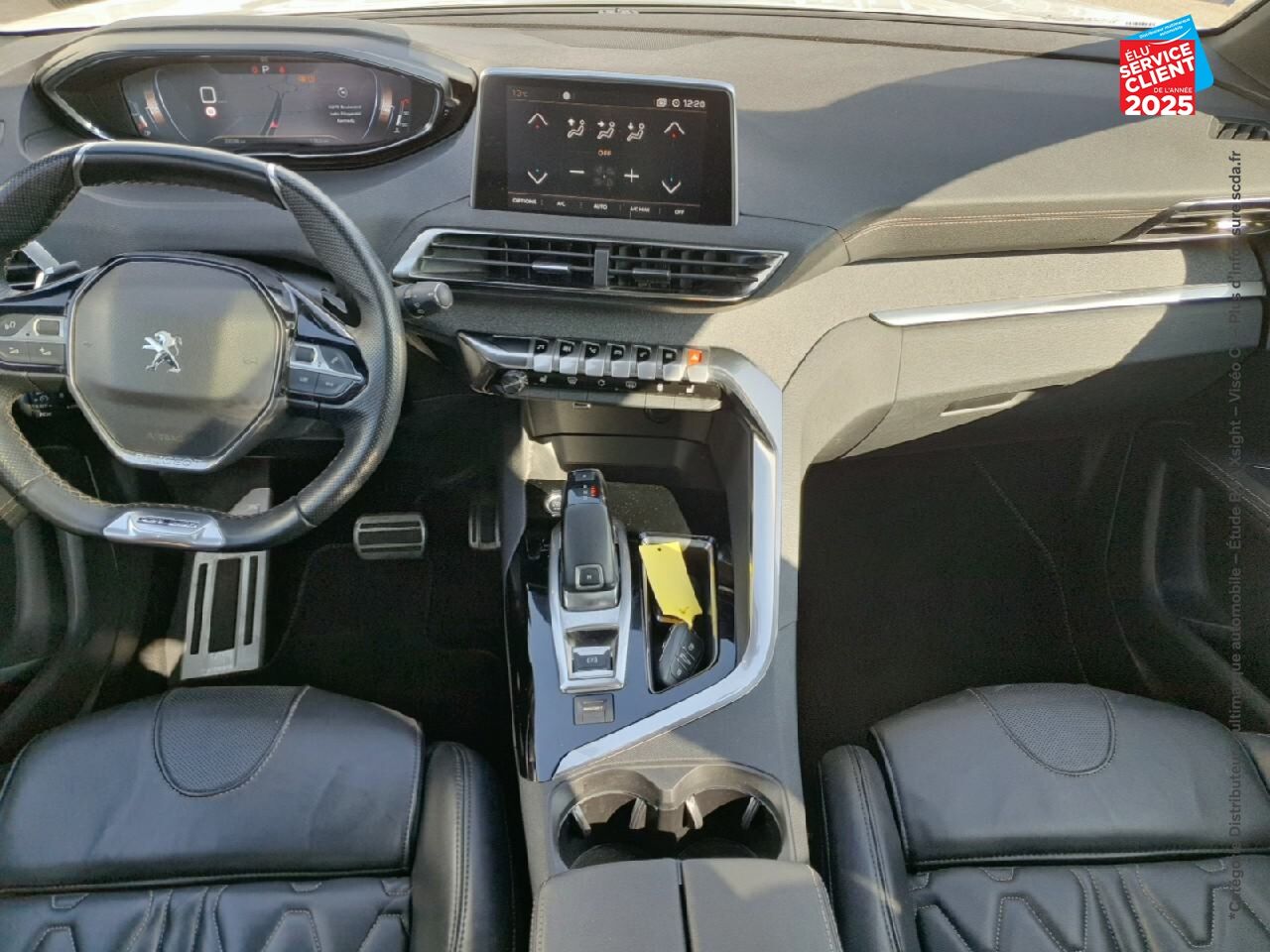 Véhicule d'occasion PEUGEOT 3008 1.2 PURETECH 130CH GT LINE SS EAT8 6CV chez Nissan Montbéliard