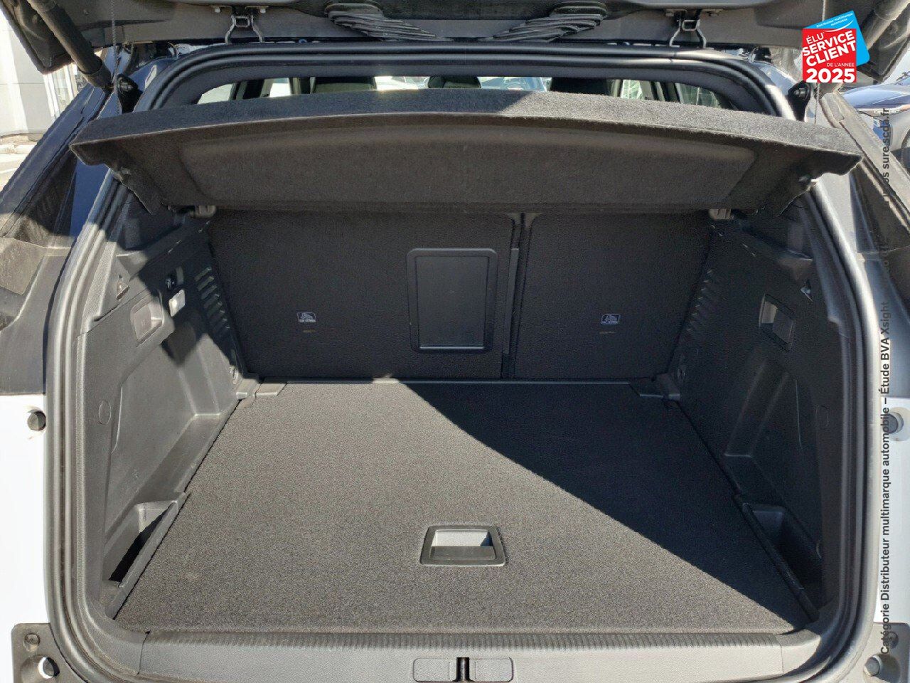 Véhicule d'occasion PEUGEOT 3008 1.2 PURETECH 130CH GT LINE SS EAT8 6CV chez Nissan Montbéliard