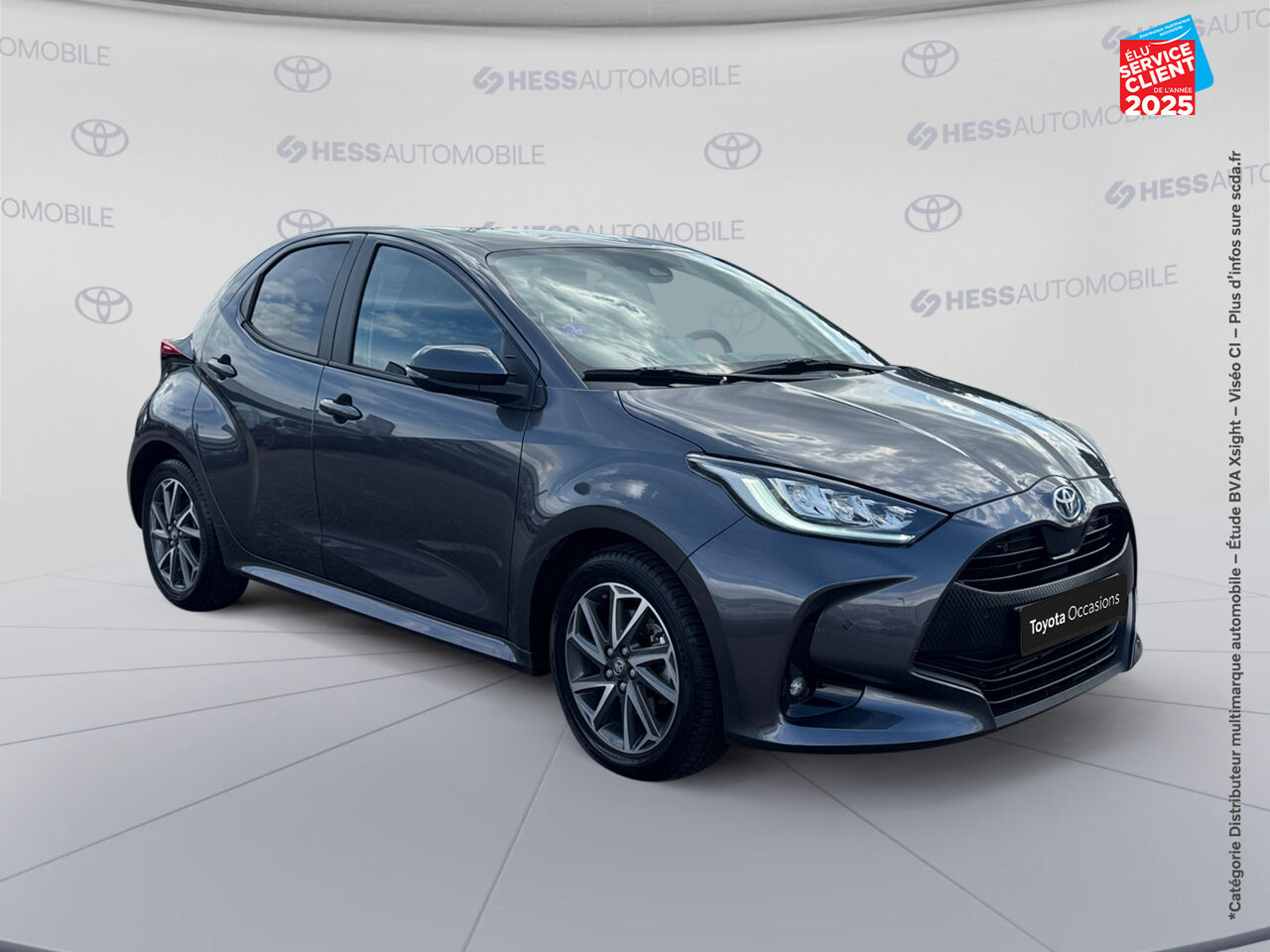 Véhicule d'occasion TOYOTA YARIS 116H DESIGN 5P MY22 chez Toyota Verdun
