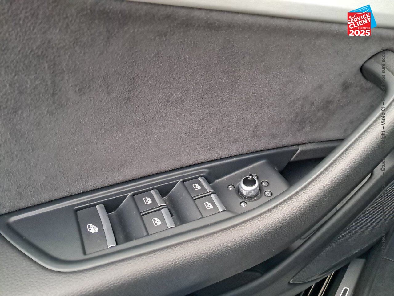 Véhicule d'occasion AUDI A5 CABRIOLET 35 TDI 163CH S LINE S TRONIC 7 chez BMW Pontarlier