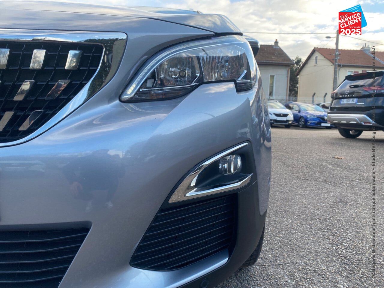 Véhicule d'occasion PEUGEOT 3008 1.2 PURETECH 130CH CROSSWAY SS chez Renault Colmar