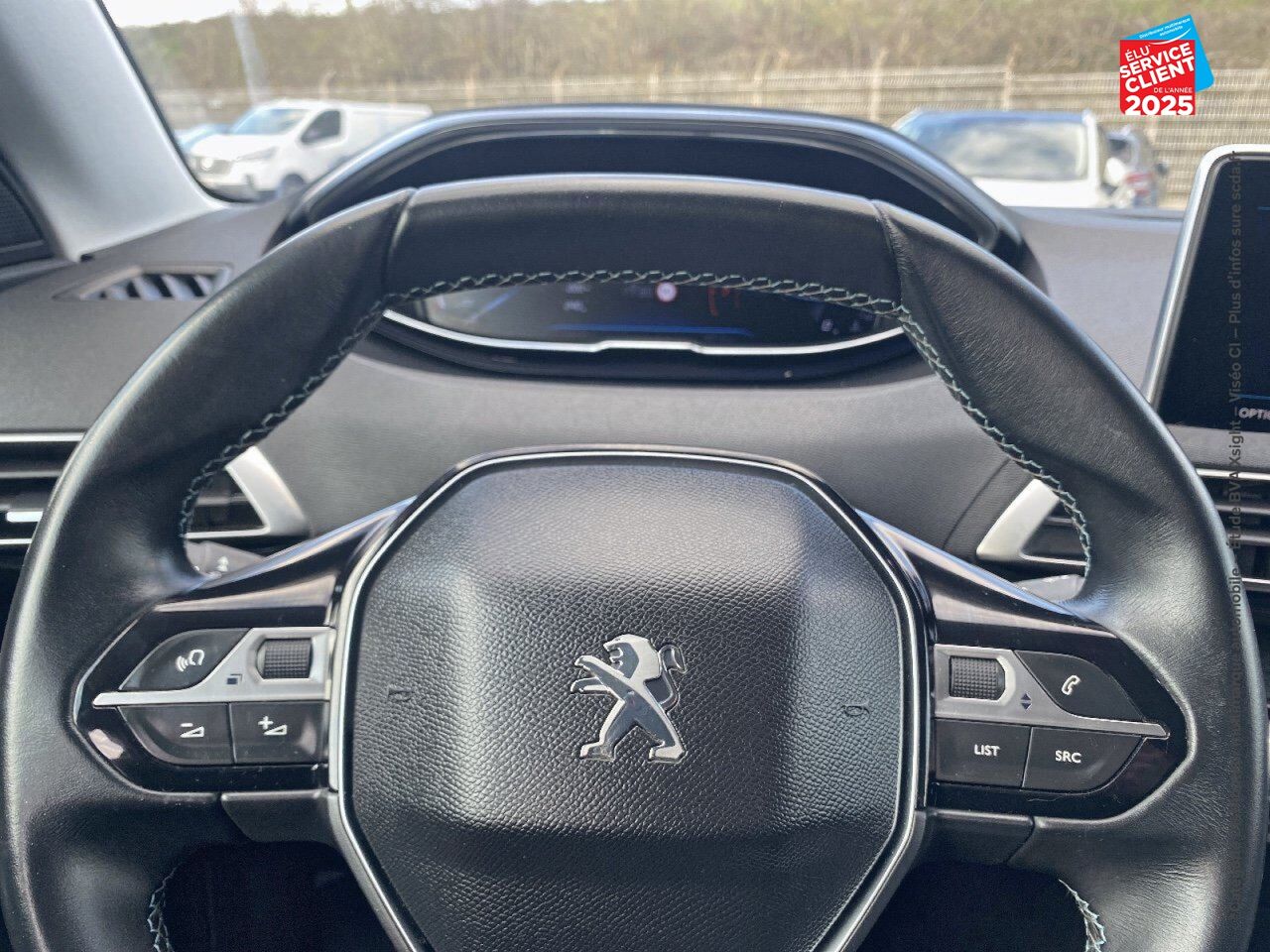 Véhicule d'occasion PEUGEOT 3008 1.2 PURETECH 130CH CROSSWAY SS chez Renault Colmar