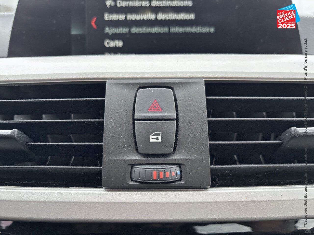 Véhicule d'occasion BMW SERIE 3 330EA 252CH LOUNGE SIEGES CHAUF GPS chez Renault Colmar