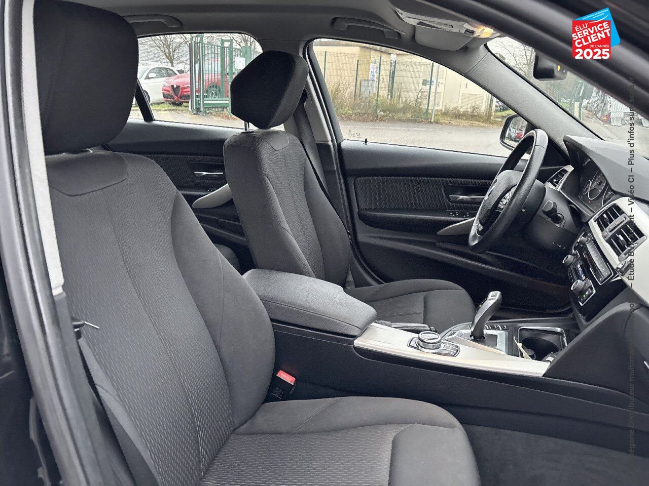 Véhicule d'occasion BMW SERIE 3 330EA 252CH LOUNGE SIEGES CHAUF GPS chez Renault Colmar