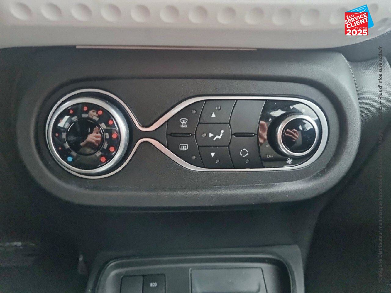 Véhicule d'occasion RENAULT TWINGO E-TECH ELECTRIC LIFE R80 ACHAT INTEGRAL - 21MY chez Opel Thionville