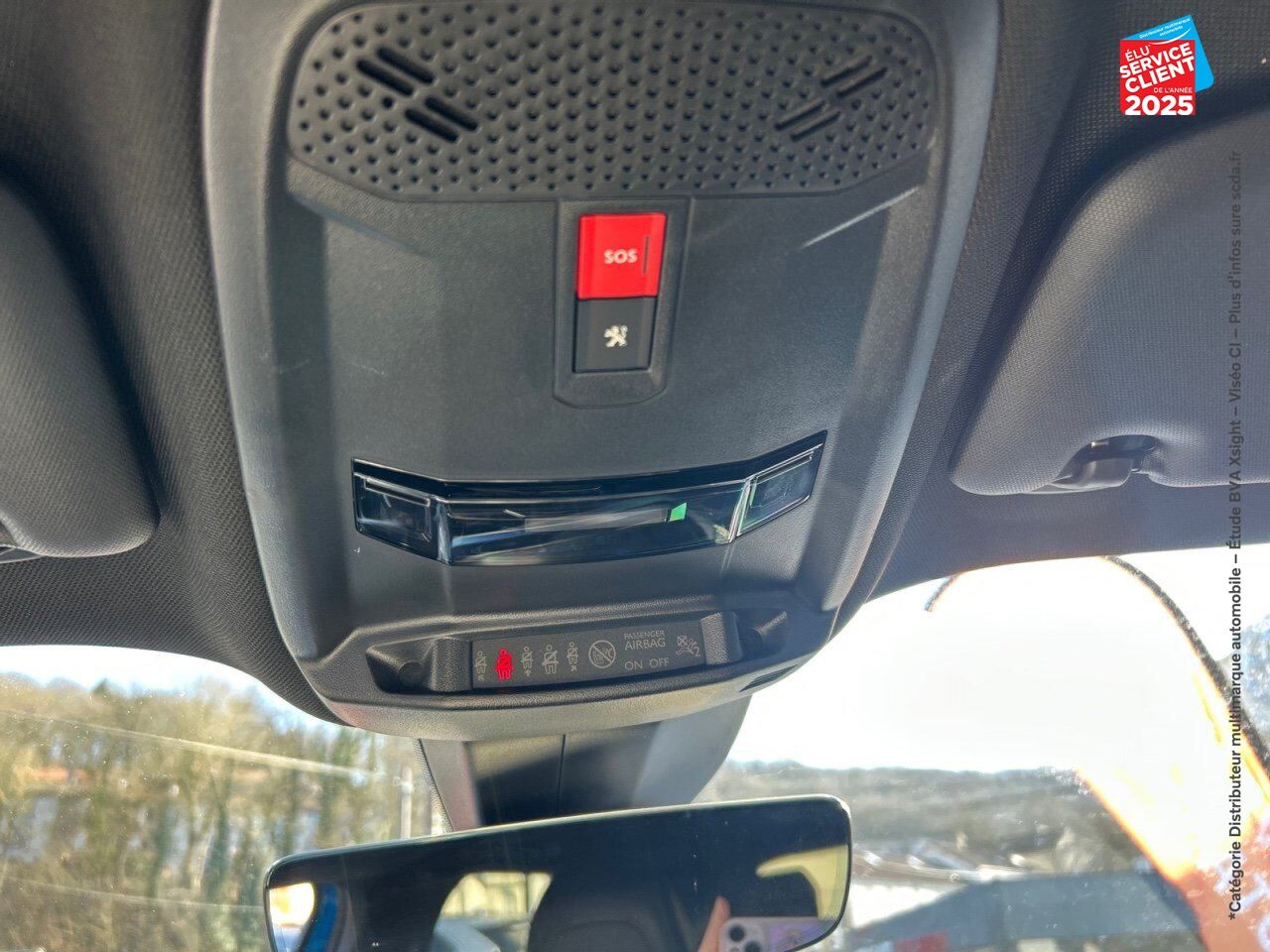 chez Peugeot Charleville