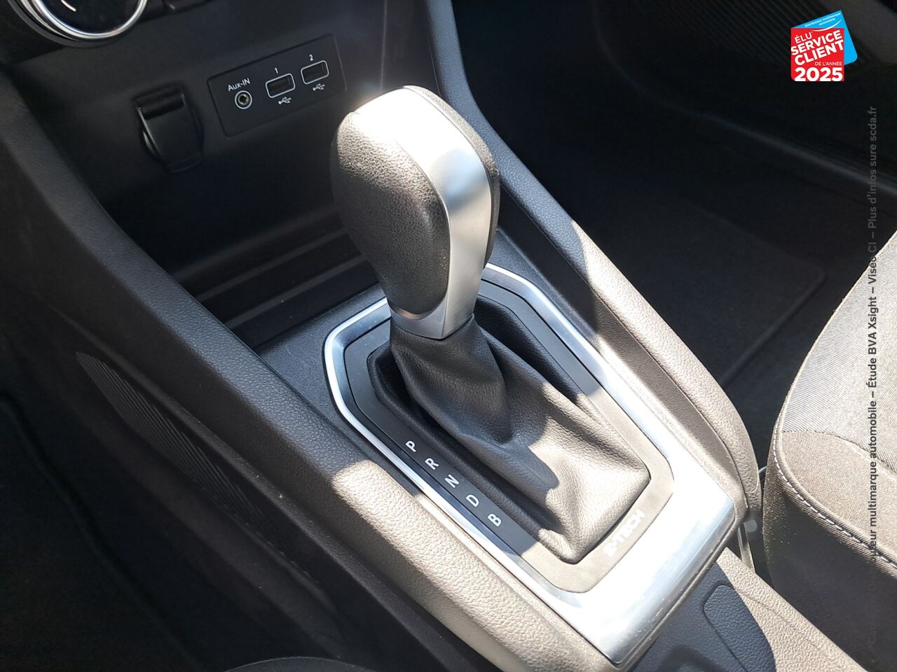 Véhicule d'occasion RENAULT CLIO 1.6 E-TECH 140CH ZEN chez Renault Sélestat