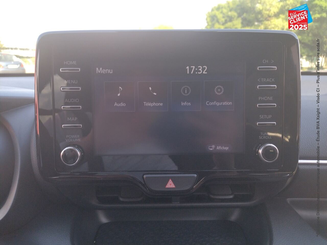 Véhicule d'occasion TOYOTA YARIS 116H DESIGN 5P MY21 chez Hyundai Epernay