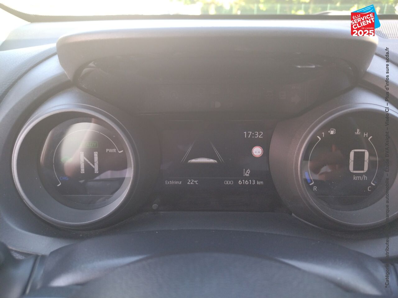 Véhicule d'occasion TOYOTA YARIS 116H DESIGN 5P MY21 chez Hyundai Epernay