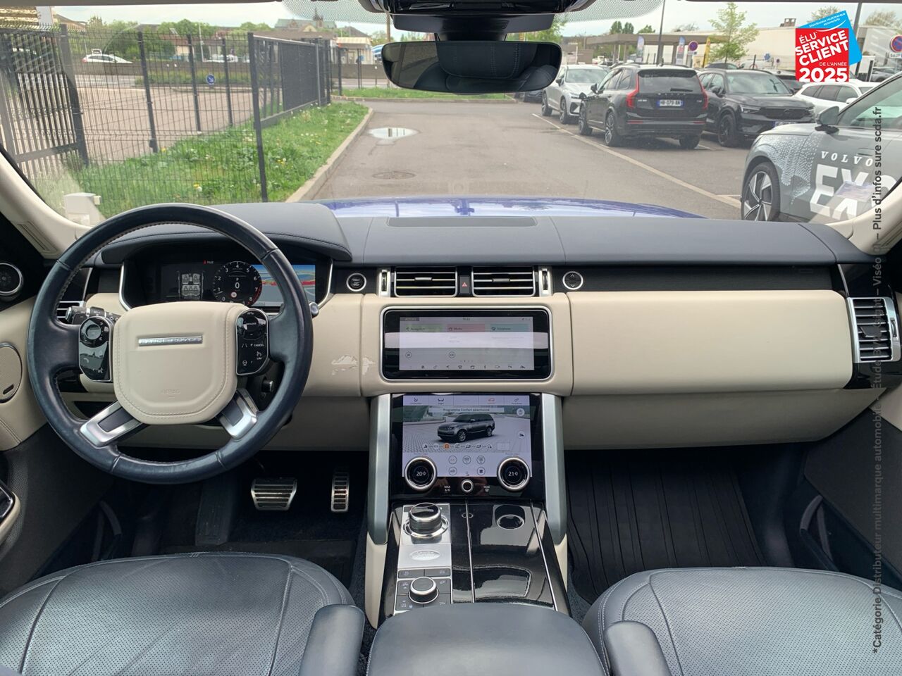 Véhicule d'occasion LAND-ROVER RANGE ROVER 5.0 V8 S/C 525CH VOGUE SWB MARK VII TOUVRANT SIEGES CHAUF GPS CAMERA MERIDIAN chez BMW Dole