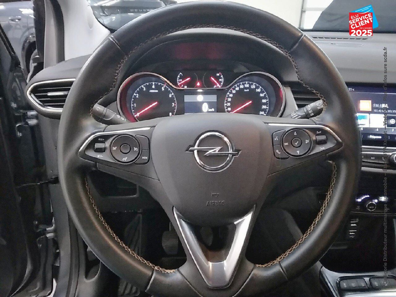 Véhicule d'occasion OPEL CROSSLAND X 1.2 TURBO 130CH OPEL 2020 EURO 6D-T GPS CAMERA CARPLAY ATTELAGE chez Toyota Bar le Duc