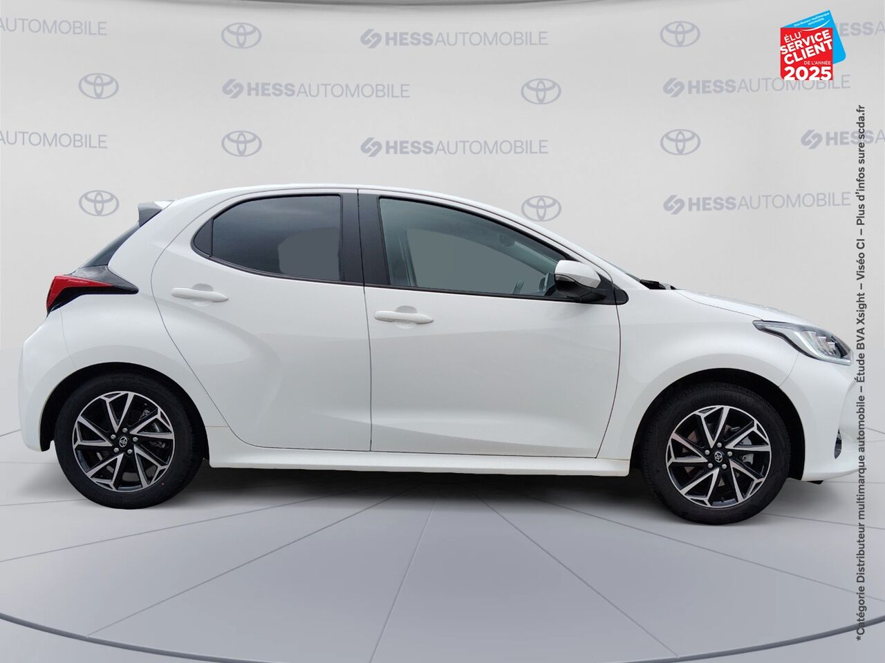 Véhicule d'occasion TOYOTA YARIS 116H DESIGN 5P MY21 CAMERA chez Toyota Verdun