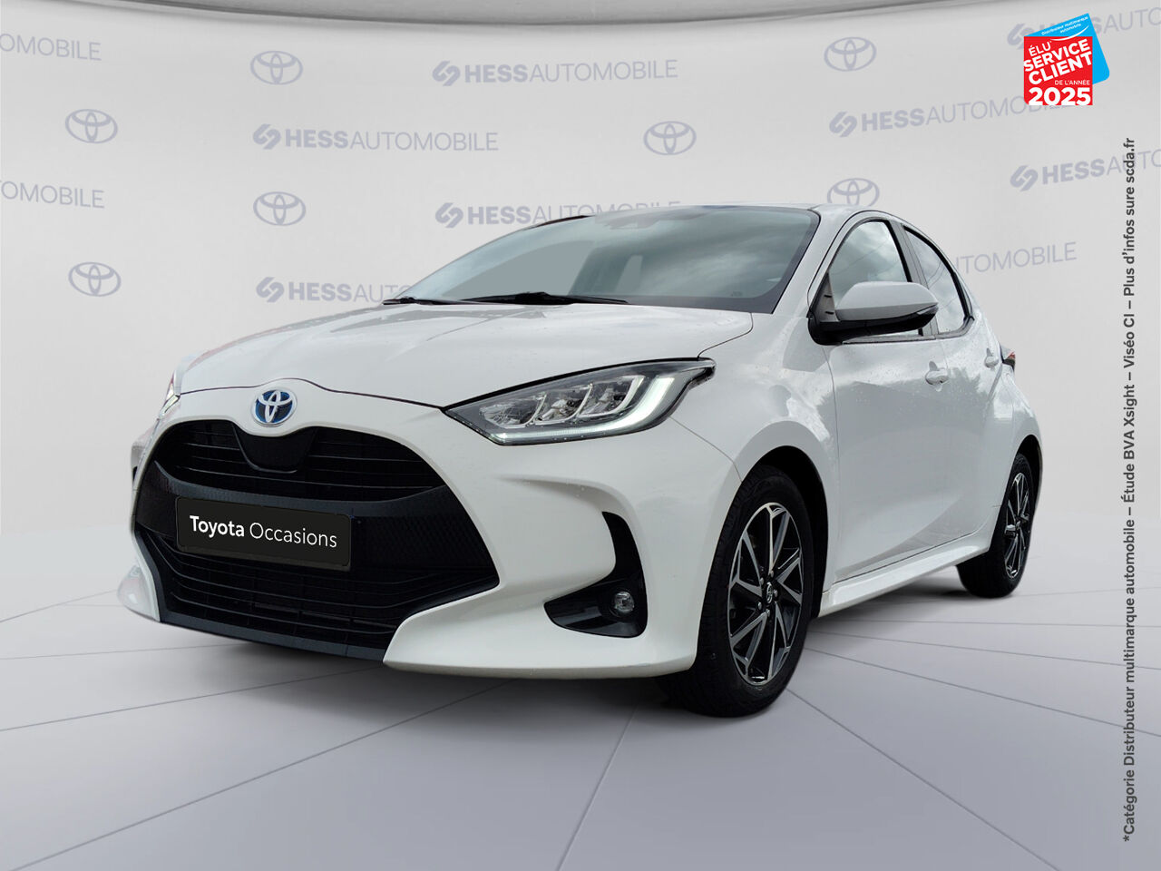 Véhicule d'occasion TOYOTA YARIS 116H DESIGN 5P MY21 CAMERA chez Toyota Verdun