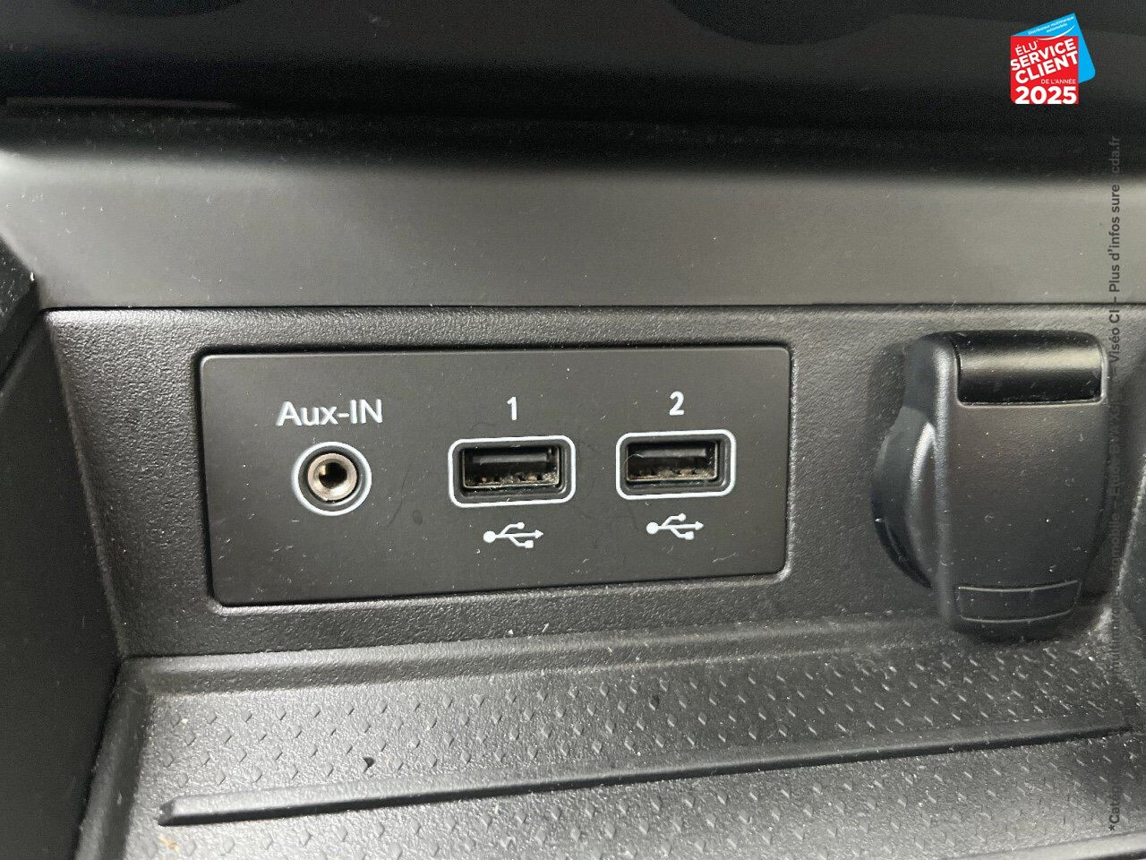 Véhicule d'occasion RENAULT ZOE LIFE CHARGE NORMALE R110 GPS chez Renault Colmar