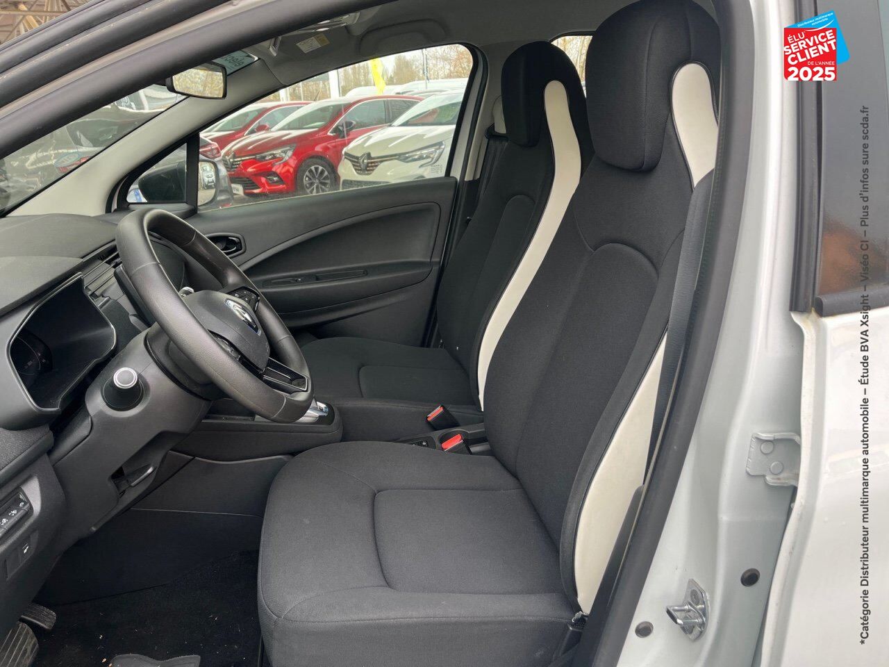 Véhicule d'occasion RENAULT ZOE LIFE CHARGE NORMALE R110 GPS chez Renault Colmar