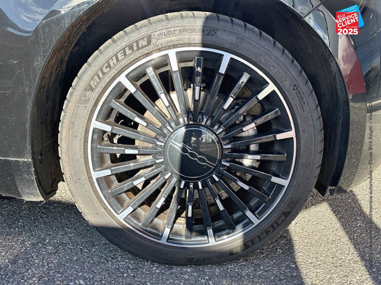 Véhicule d'occasion FIAT 500 3+1 E 118CH ICONE PLUS chez Dacia Strasbourg