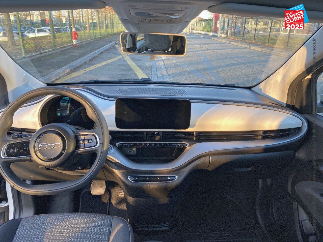 Véhicule d'occasion FIAT 500 E 118CH ICONE STEP1 2021 chez HESS Automobile