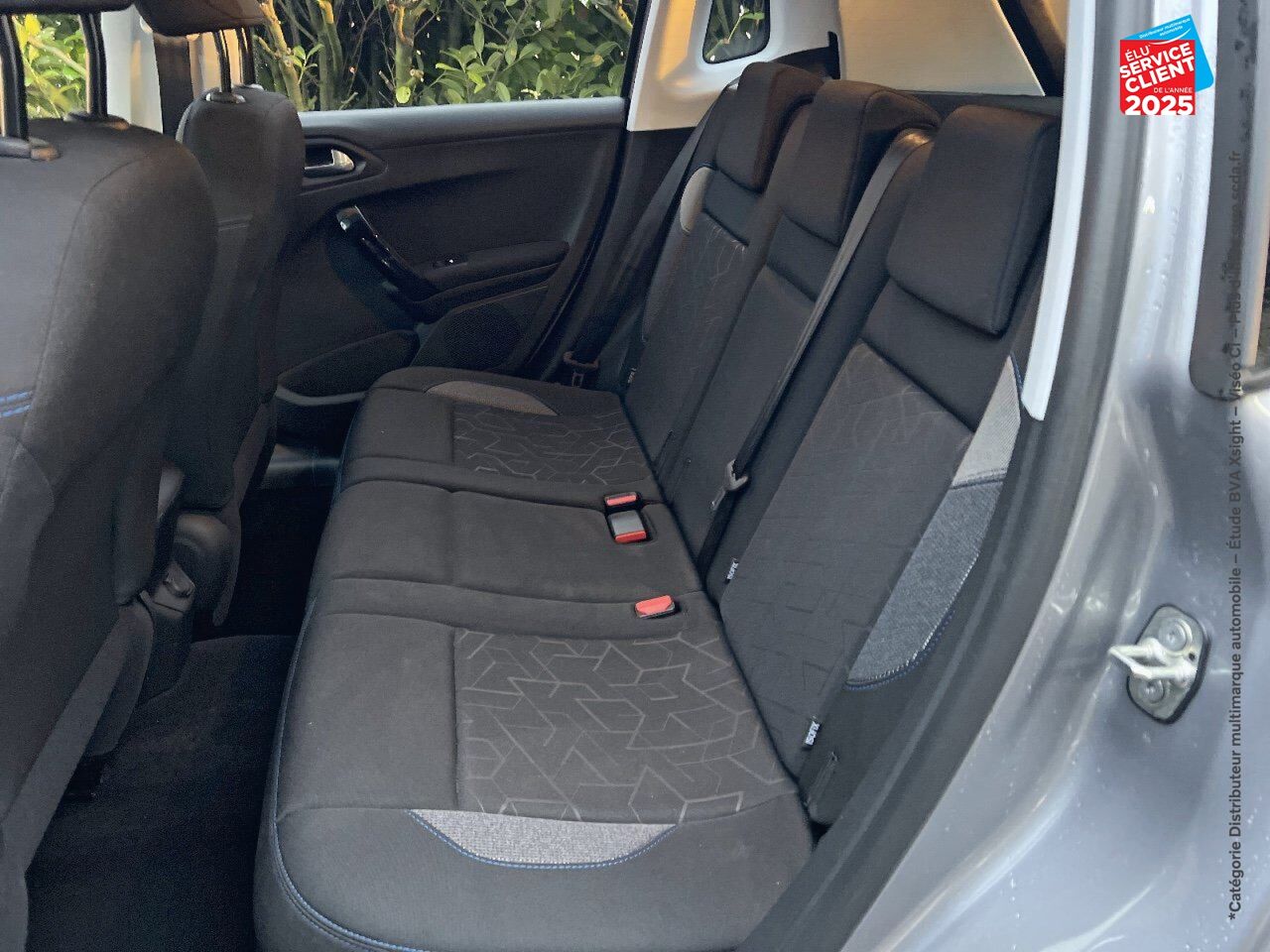 Véhicule d'occasion PEUGEOT 2008 1.2 PURETECH 82CH E6.C SIGNATURE SS chez Nissan Beaune