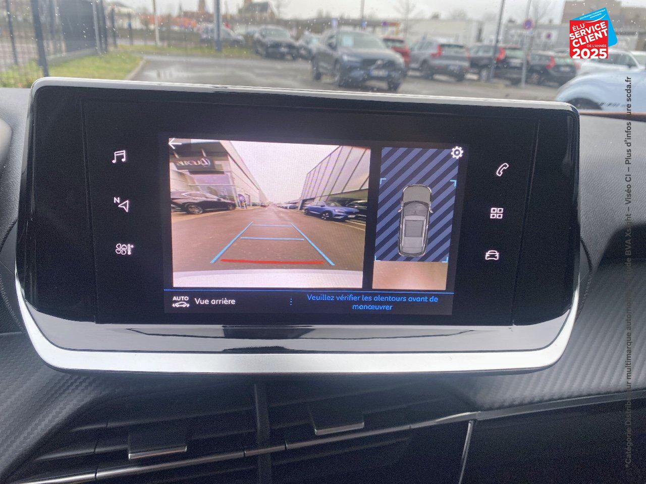Véhicule d'occasion PEUGEOT 2008 1.2 PURETECH 100CH S/S ALLURE PACK CAMERA CARPLAY chez Renault Saint-Louis