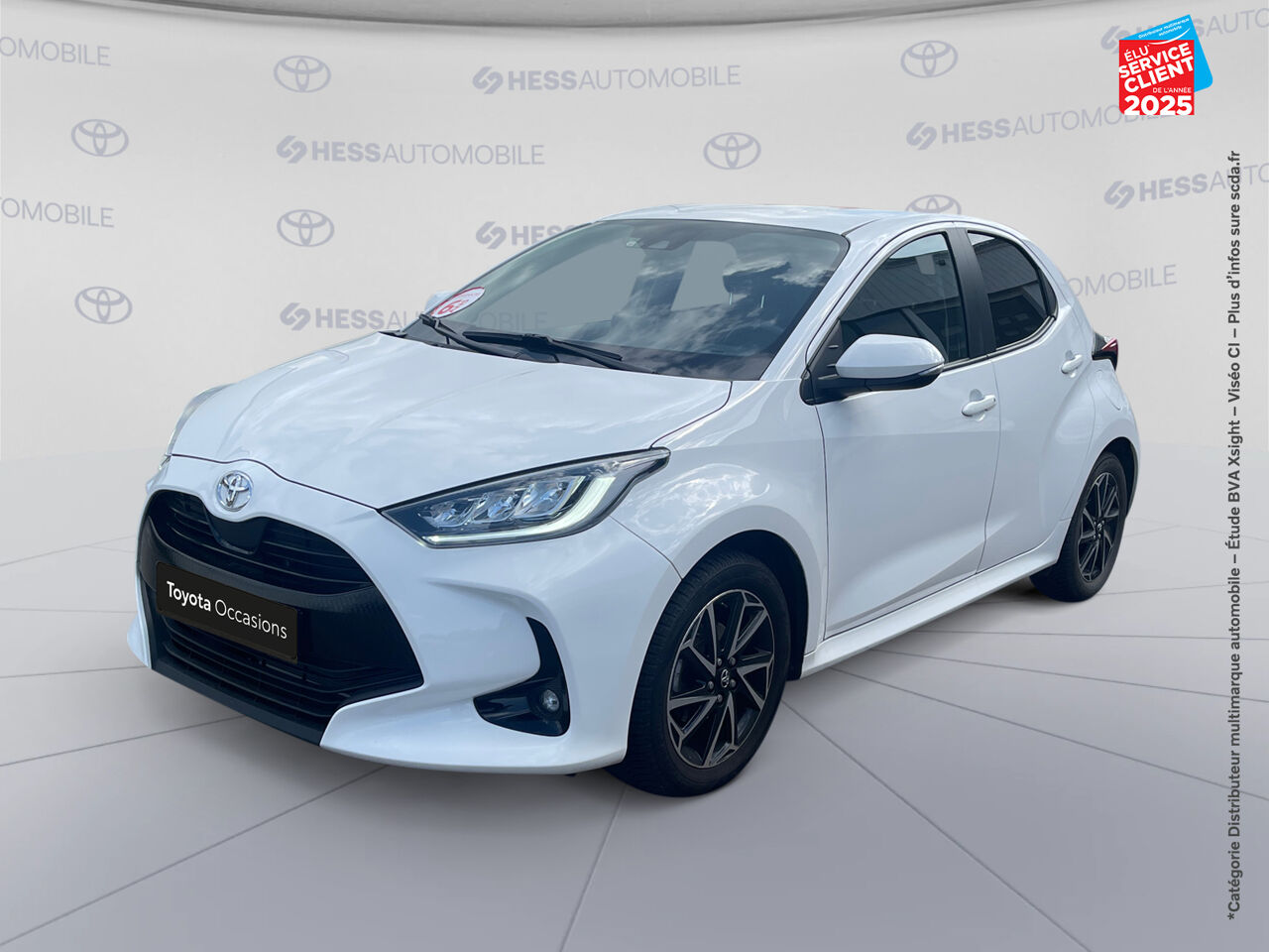Véhicule d'occasion TOYOTA YARIS 120 VVT-I DESIGN 5P MY21 CAMERA chez Hyundai Reims