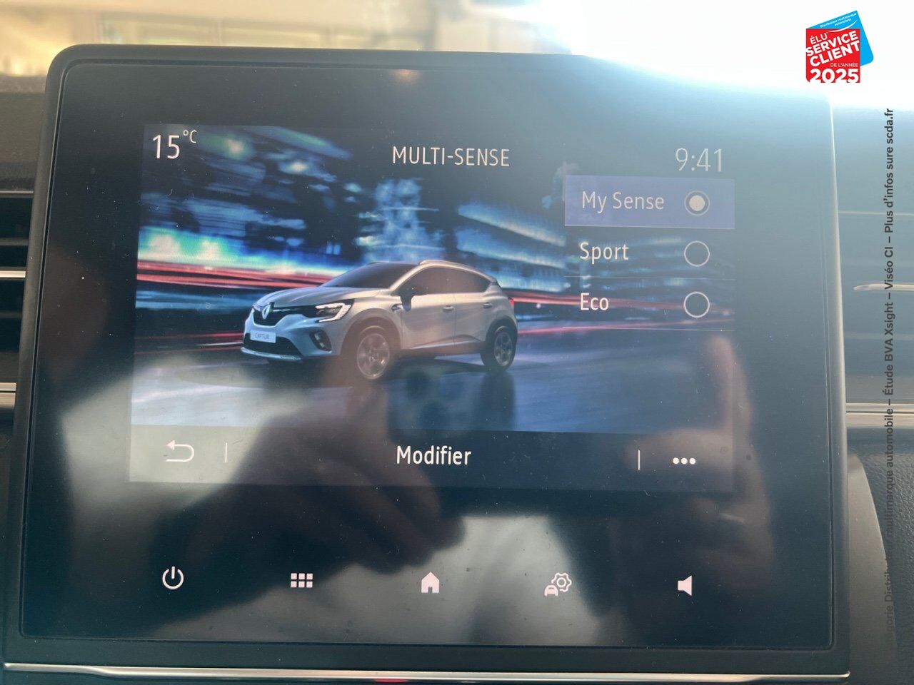 Véhicule d'occasion RENAULT CAPTUR 1.3 TCE 140CH INTENS chez Renault Sélestat