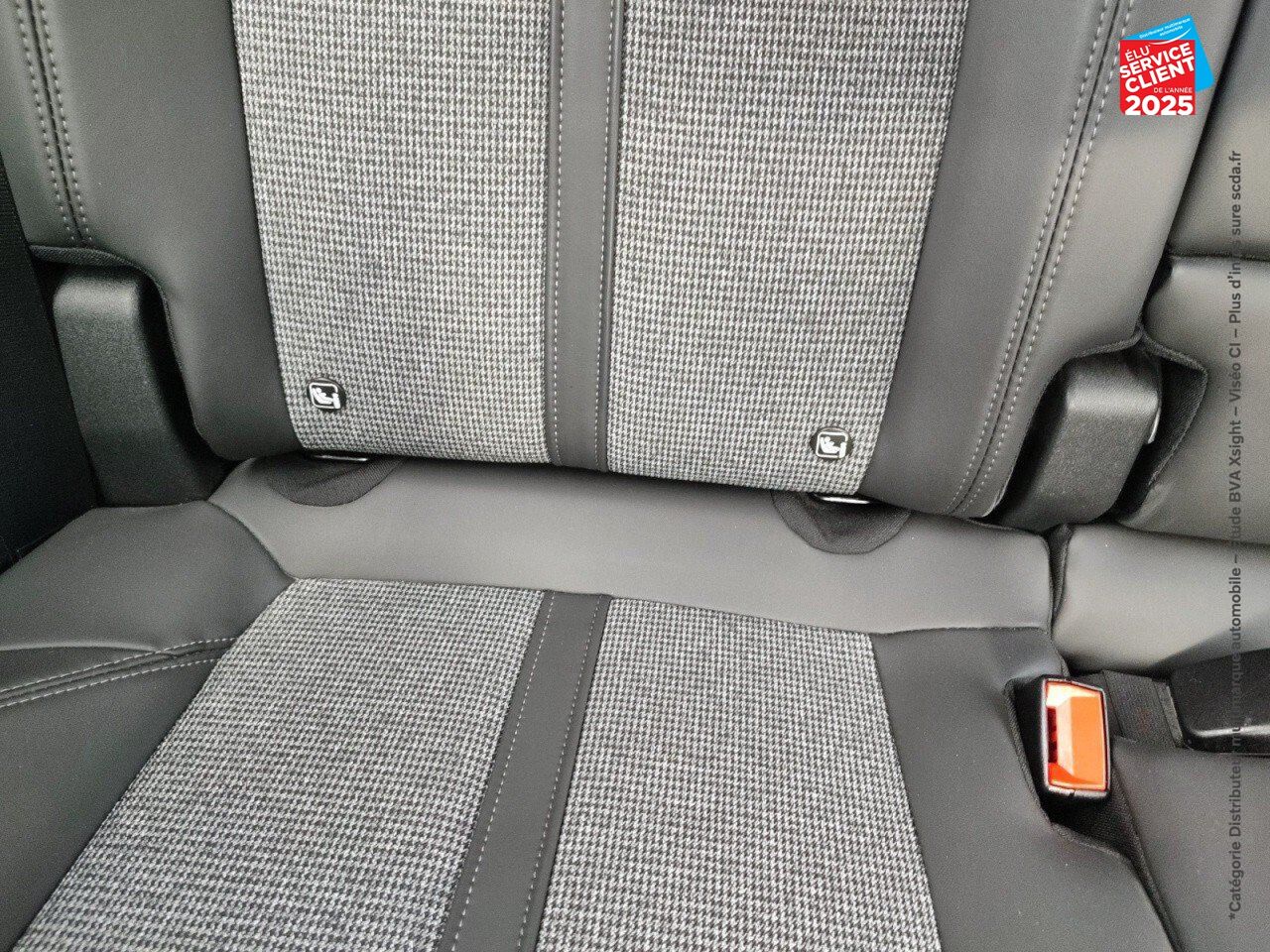 Véhicule d'occasion PEUGEOT 3008 1.6 BLUEHDI 120CH GT LINE SS EAT6 chez BMW Dole
