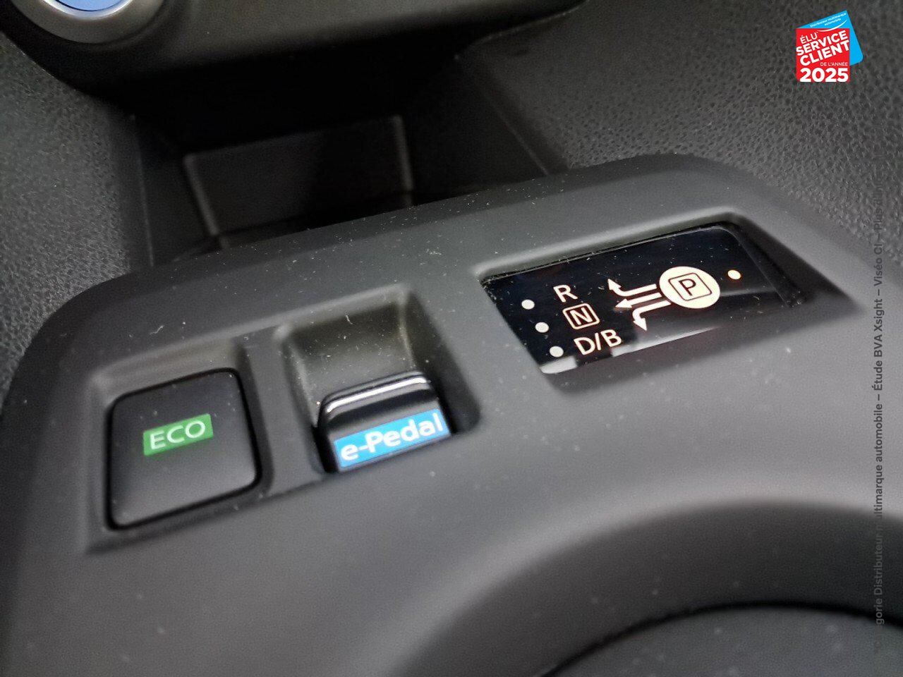 Véhicule d'occasion NISSAN LEAF 150CH 40KWH ACENTA 22 chez Toyota Thionville