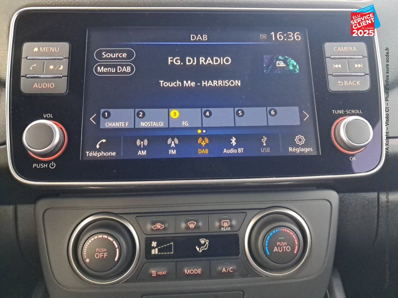 Véhicule d'occasion NISSAN LEAF 150CH 40KWH ACENTA 22 chez Toyota Thionville