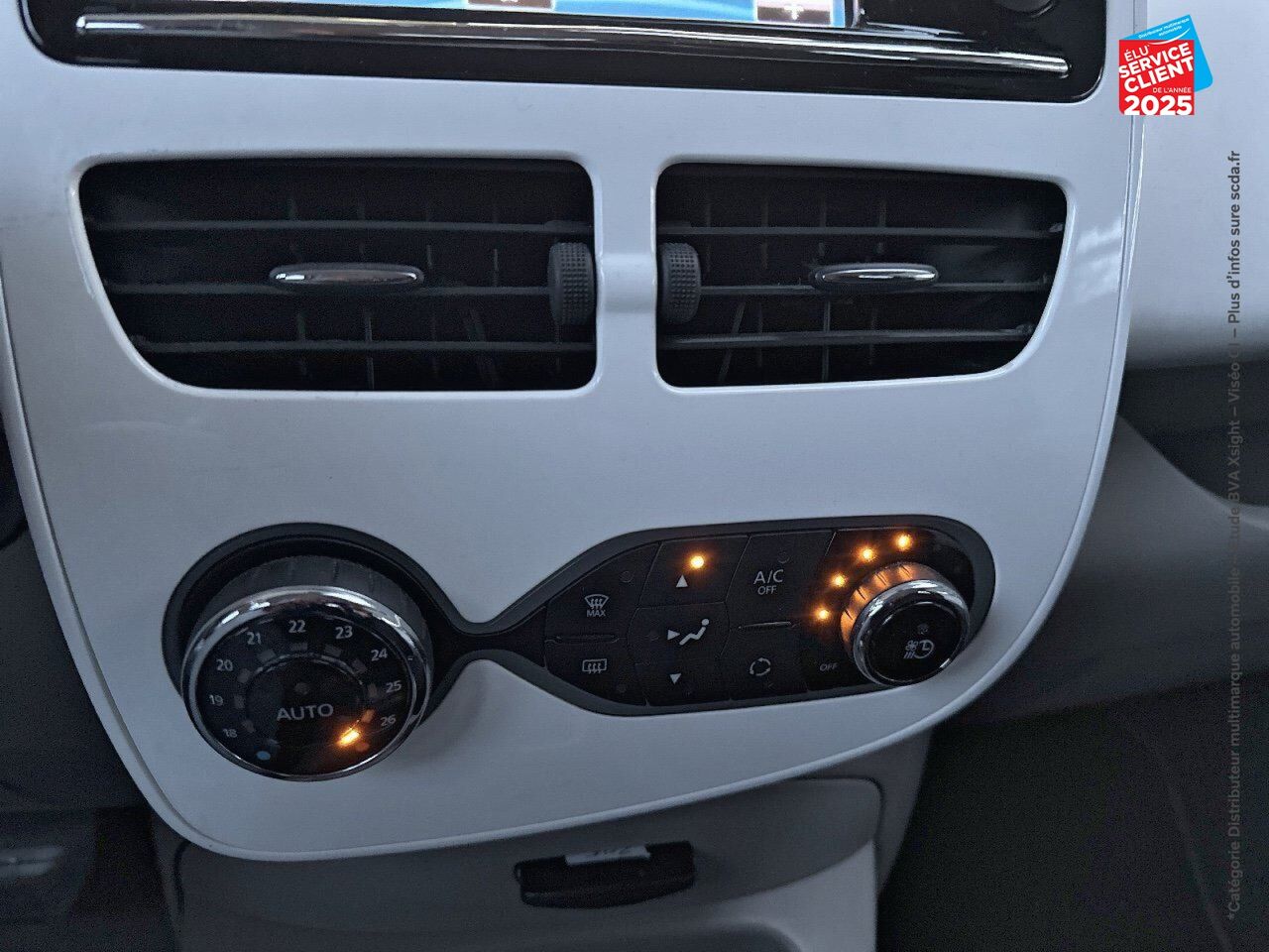 Véhicule d'occasion RENAULT ZOE LIFE CHARGE NORMALE TYPE 2 chez Hyundai Reims