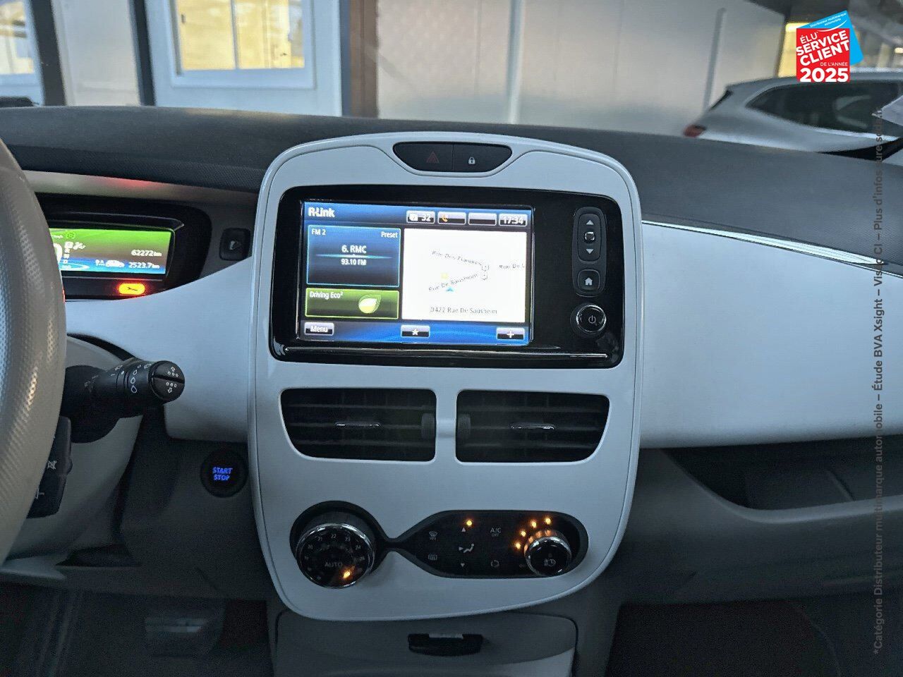Véhicule d'occasion RENAULT ZOE LIFE CHARGE NORMALE TYPE 2 chez Hyundai Reims