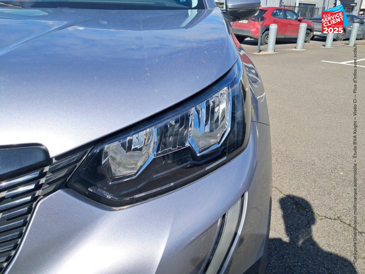 Véhicule d'occasion PEUGEOT 2008 1.2 PURETECH 100CH SS ALLURE chez Renault Saint-Louis
