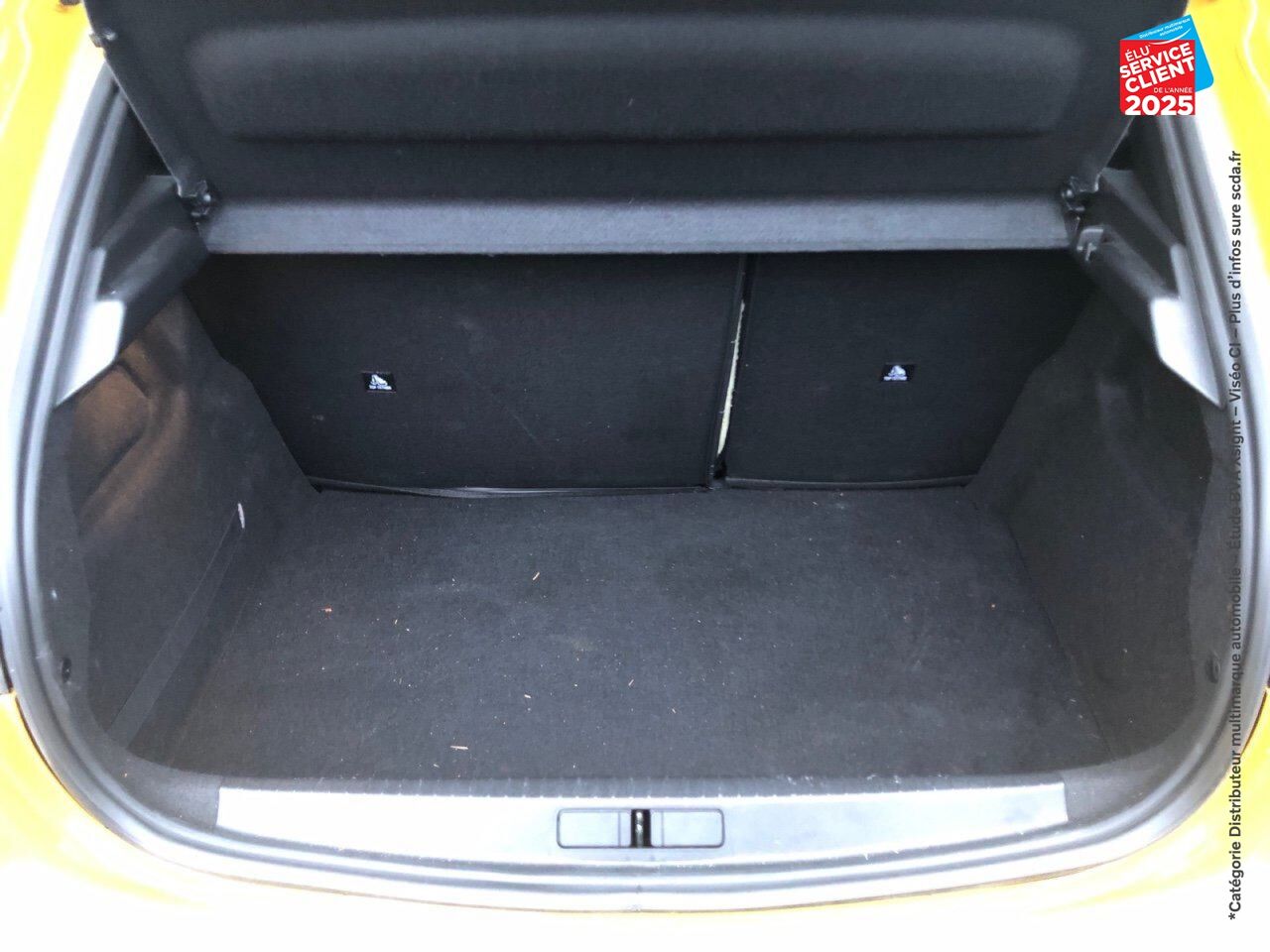 Véhicule d'occasion PEUGEOT 208 1.2 PURETECH 100CH SS STYLE EAT8 chez Peugeot Charleville