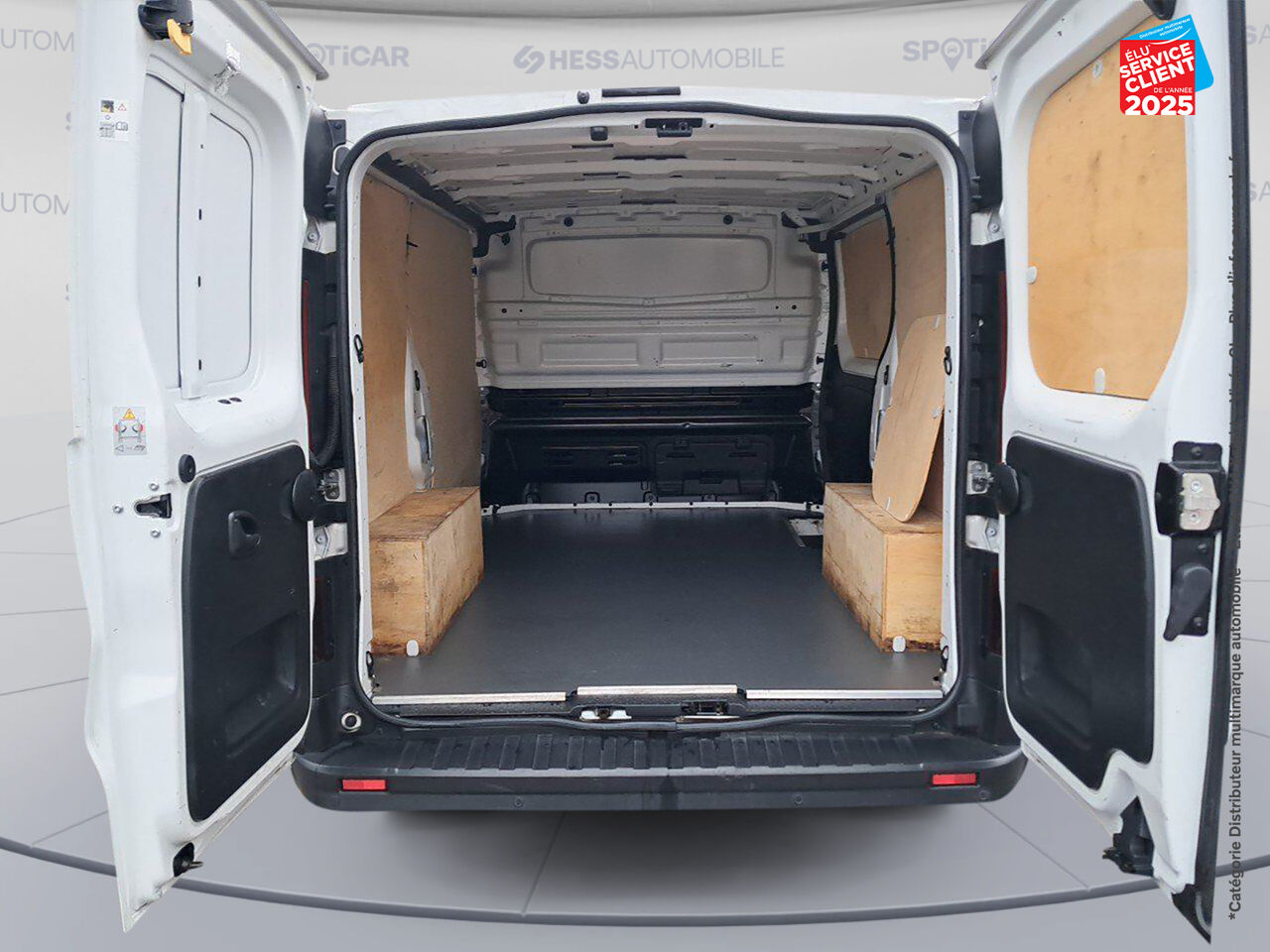 Véhicule d'occasion RENAULT TRAFIC FG L1H1 1000 2.0 DCI 120CH GRAND CONFORT E6 chez Renault Colmar